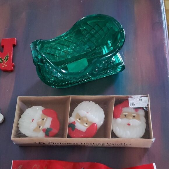 Lot of 4 Christmas Items - Picture 5 of 5